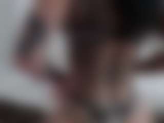 Iamjuliabond's Live Sex Cam Show