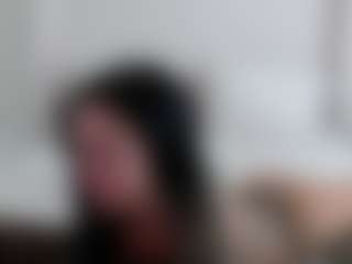 Iamjuliabond's Live Sex Cam Show