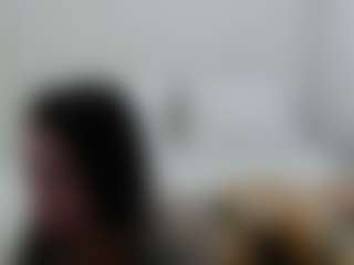 Iamjuliabond's Live Sex Cam Show