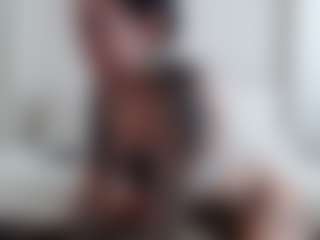 Iamjuliabond's Live Sex Cam Show