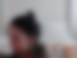 Iamjuliabond's Live Sex Cam Show