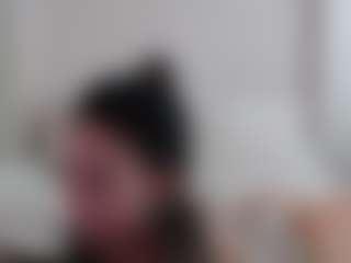 Iamjuliabond's Live Sex Cam Show