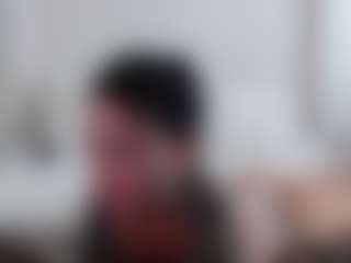 Iamjuliabond's Live Sex Cam Show