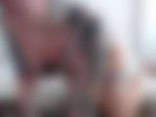 Iamjuliabond's Live Sex Cam Show