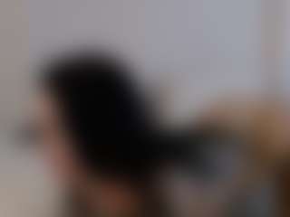 Iamjuliabond's Live Sex Cam Show