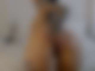 Iamjuliabond's Live Sex Cam Show