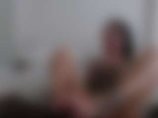 Live cam show with Iamjuliabond - BBW Shaved Pussy on CamwithHer