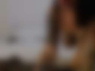 Iamjuliabond's Live Sex Cam Show