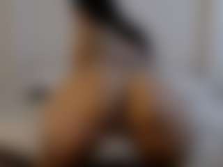 Iamjuliabond's Live Sex Cam Show