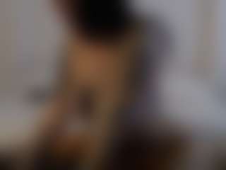 Iamjuliabond's Live Sex Cam Show