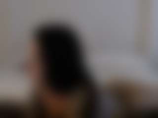 Iamjuliabond's Live Sex Cam Show
