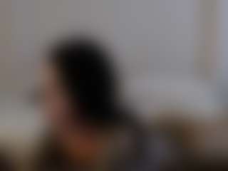 Live cam show with Iamjuliabond - Shaved Pussy Big Tits on Fapmatic.com