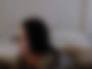 Iamjuliabond's Live Sex Cam Show