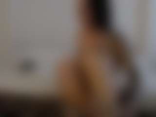 Iamjuliabond's Live Sex Cam Show