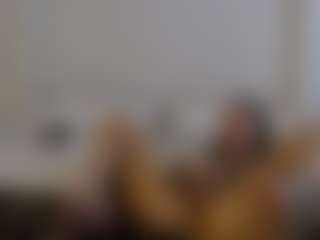 Iamjuliabond's Live Sex Cam Show