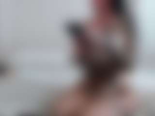 Iamjuliabond's Live Sex Cam Show