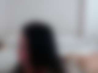 Iamjuliabond's Live Sex Cam Show