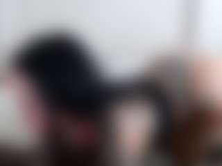 Iamjuliabond's Live Sex Cam Show