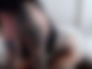 Iamjuliabond's Live Sex Cam Show