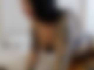 Iamjuliabond's Live Sex Cam Show