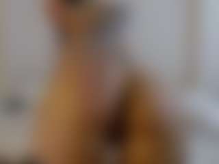 Iamjuliabond's Live Sex Cam Show