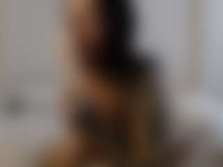 Iamjuliabond's Live Sex Cam Show