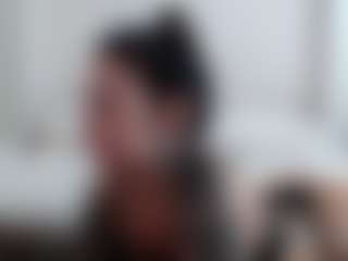 Iamjuliabond's Live Sex Cam Show
