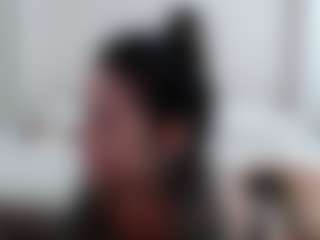 Iamjuliabond's Live Sex Cam Show