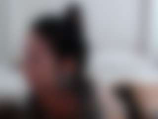Iamjuliabond's Live Sex Cam Show