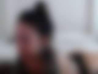 Iamjuliabond's Live Sex Cam Show