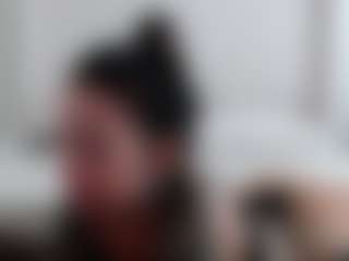 Iamjuliabond's Live Sex Cam Show