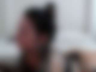 Iamjuliabond's Live Sex Cam Show