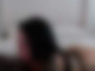 Iamjuliabond's Live Sex Cam Show