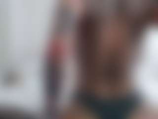 Iamjuliabond's Live Sex Cam Show