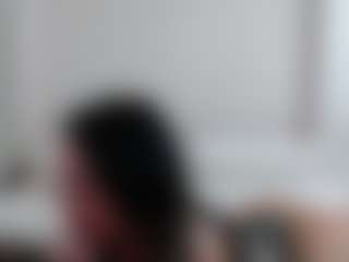 Iamjuliabond's Live Sex Cam Show