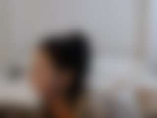 Iamjuliabond's Live Sex Cam Show