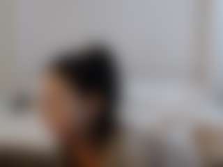 Iamjuliabond's Live Sex Cam Show