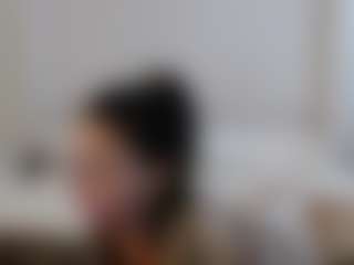 Iamjuliabond's Live Sex Cam Show