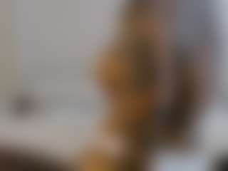 Iamjuliabond's Live Sex Cam Show