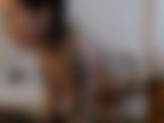 Iamjuliabond's Live Sex Cam Show