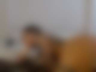 Iamjuliabond's Live Sex Cam Show