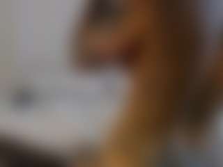 Iamjuliabond's Live Sex Cam Show