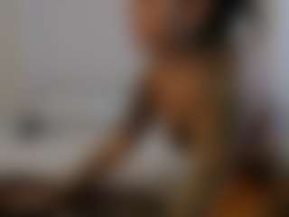 Iamjuliabond's Live Sex Cam Show