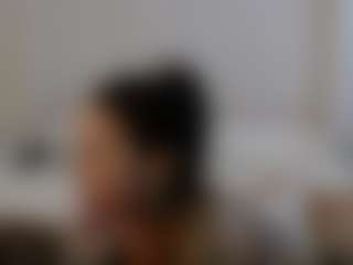 Iamjuliabond's Live Sex Cam Show
