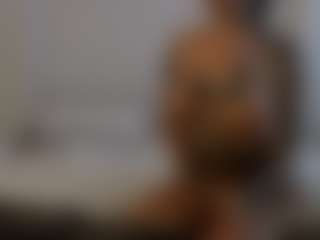 Iamjuliabond's Live Sex Cam Show
