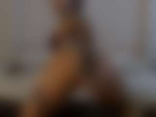Iamjuliabond's Live Sex Cam Show