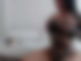 Iamjuliabond's Live Sex Cam Show