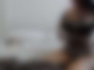 Iamjuliabond's Live Sex Cam Show