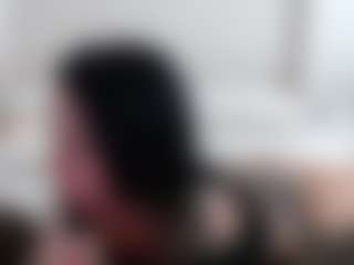 Live cam show with Iamjuliabond - Sexwebcam Brown Hair on Camsoda