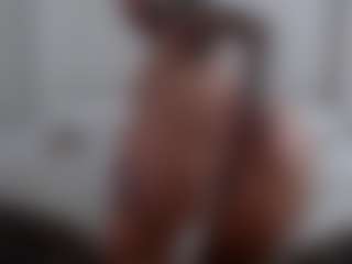 Iamjuliabond